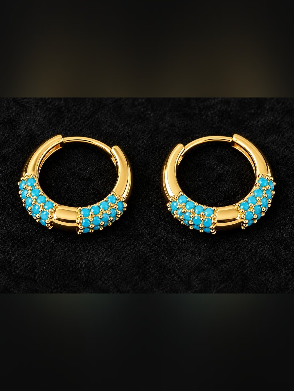 22kgp Dubai Jewelry Gold Hoop Earrings with Blue Crystal Accents